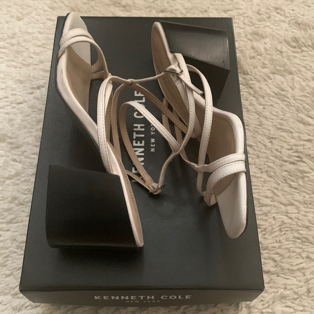KENNETH COLE White Leather Strappy Block Heel Sandal